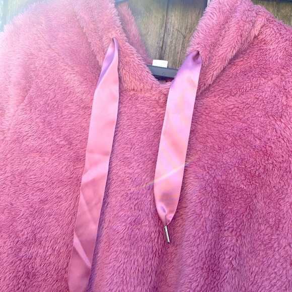 Adam Levine Long Sleeve Pull Over Hoodie Pink Size XL - Picture 4 of 7